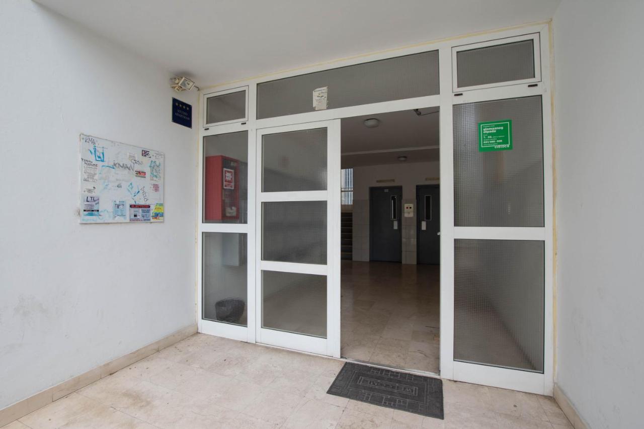 Apartman Grof Split Dış mekan fotoğraf
